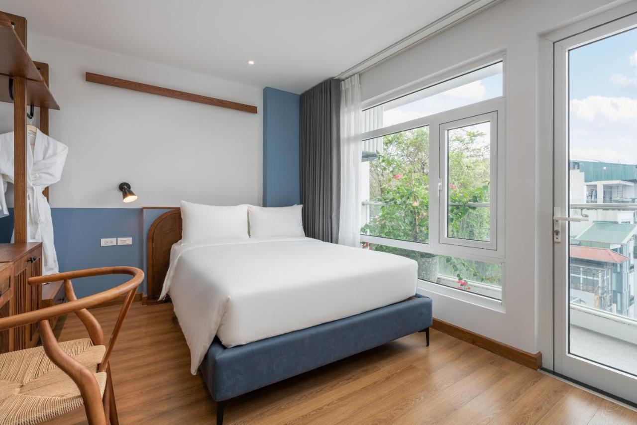 Le Parfum Apartment And Hotel Hanoi Buitenkant foto
