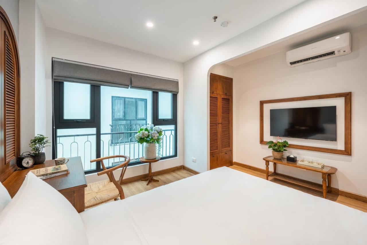 Le Parfum Apartment And Hotel Hanoi Buitenkant foto