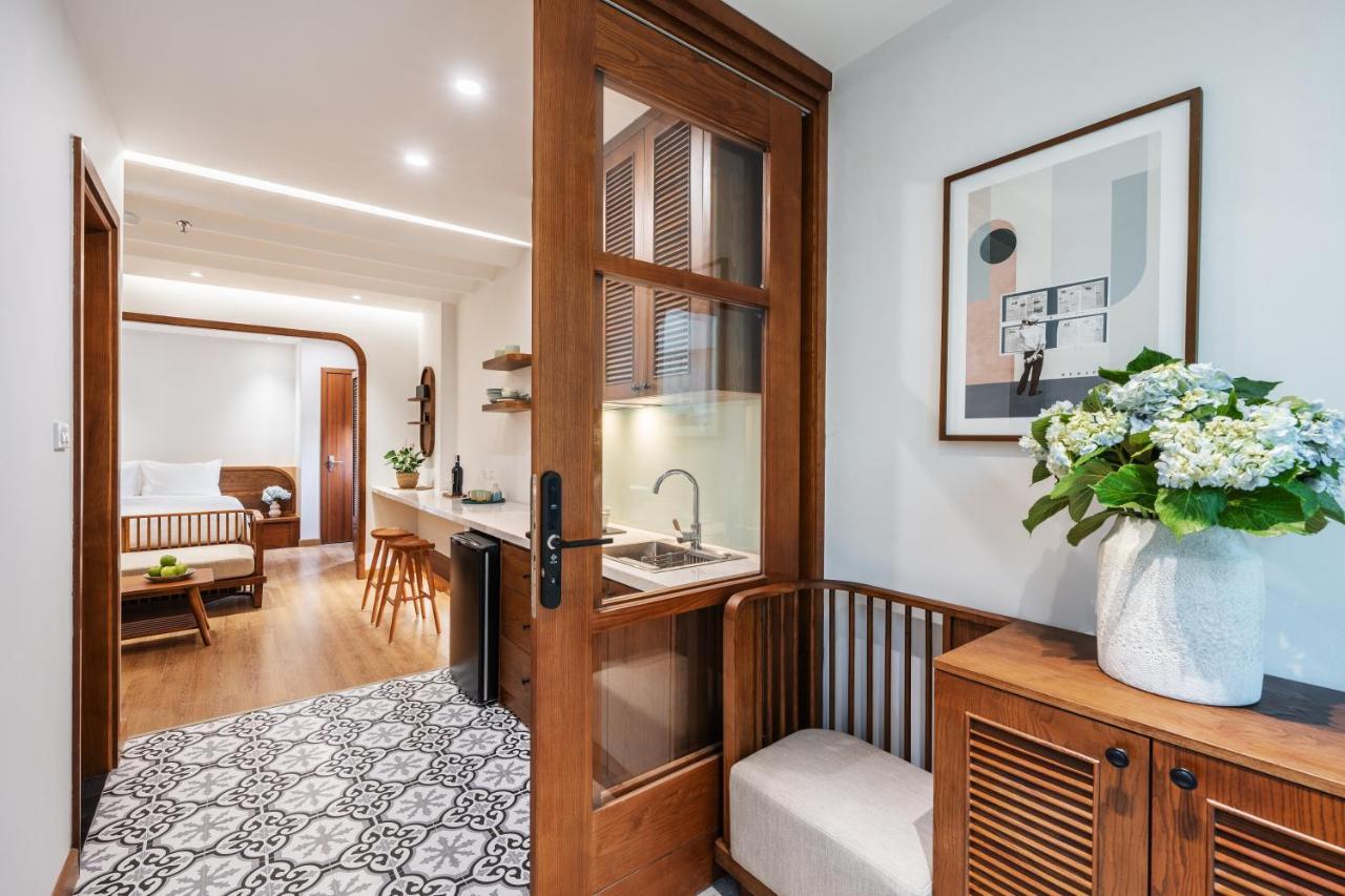 Le Parfum Apartment And Hotel Hanoi Buitenkant foto