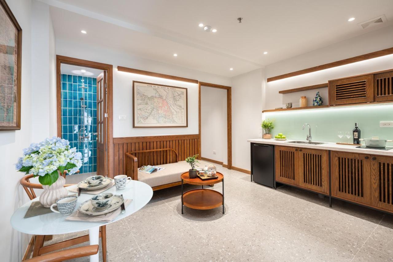 Le Parfum Apartment And Hotel Hanoi Buitenkant foto