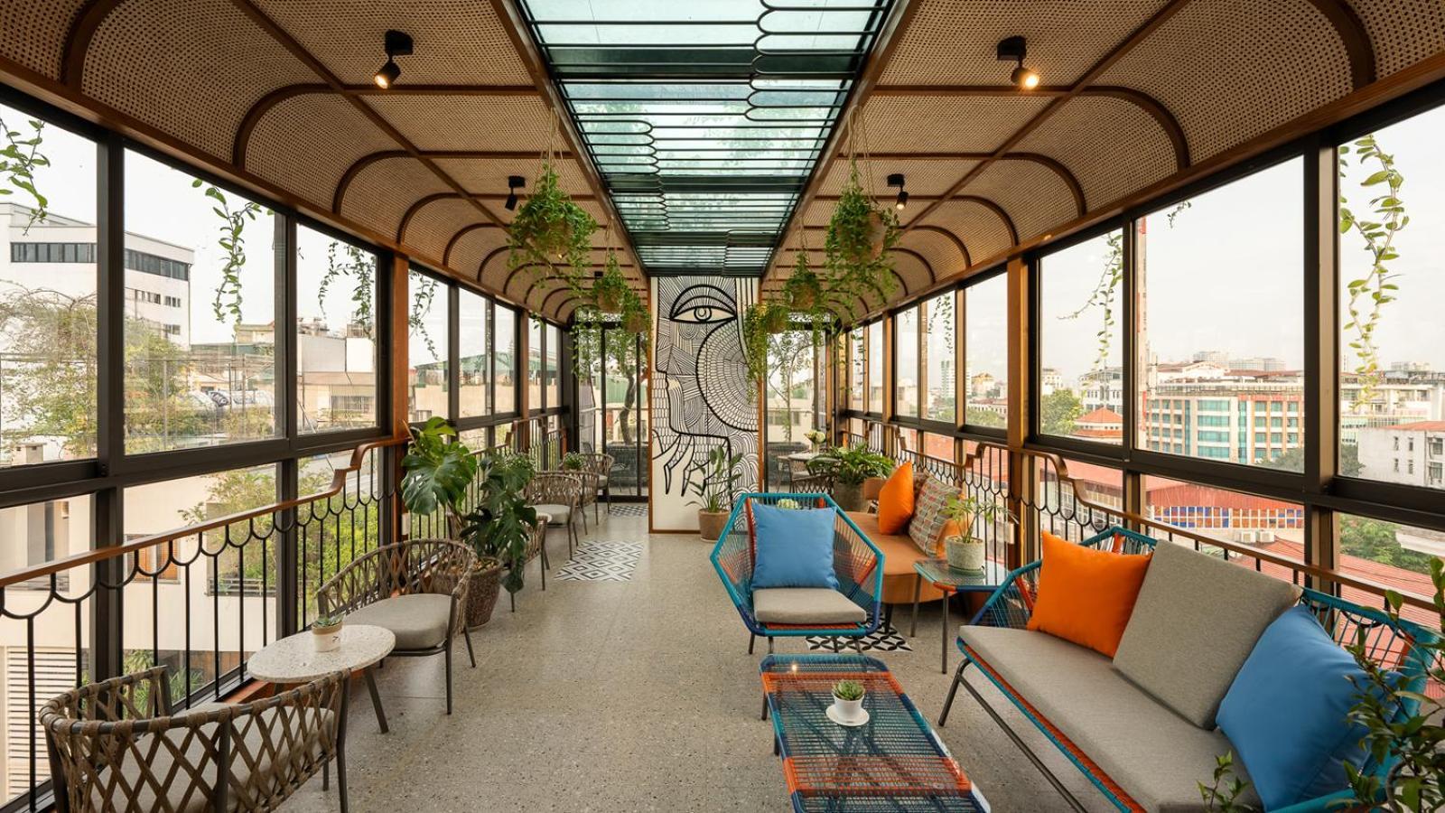 Le Parfum Apartment And Hotel Hanoi Buitenkant foto