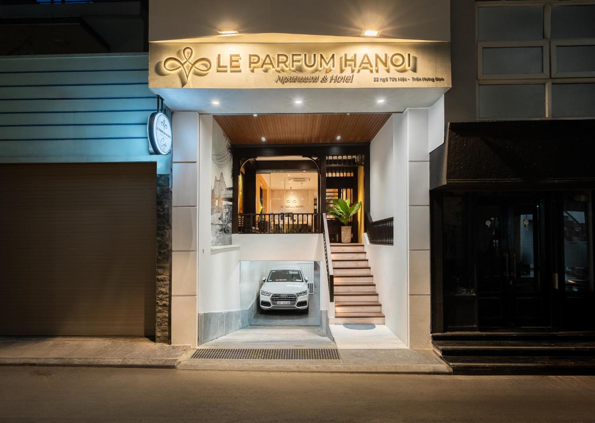 Le Parfum Apartment And Hotel Hanoi Buitenkant foto