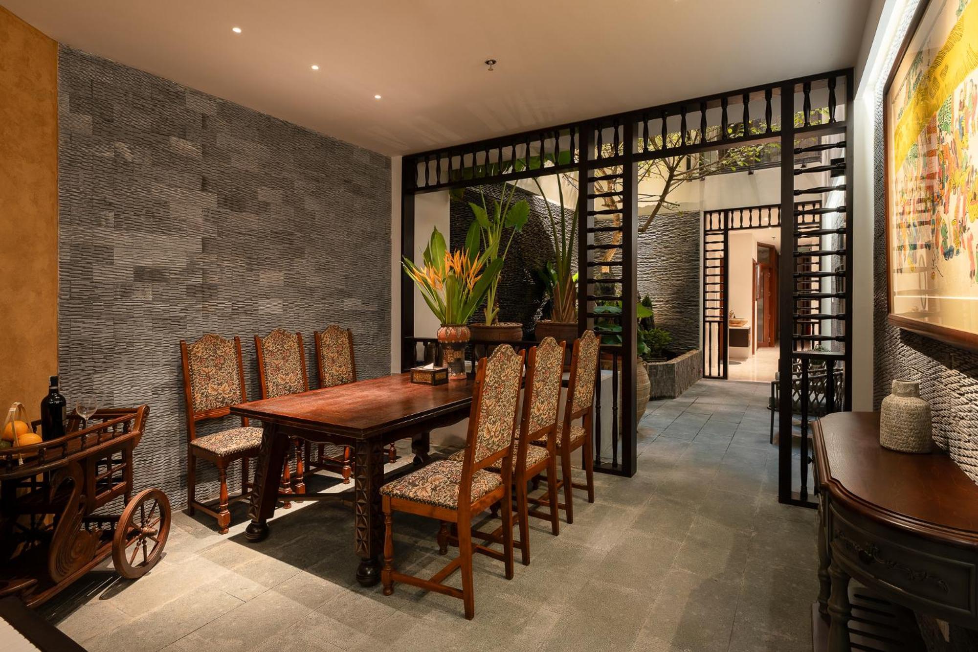 Le Parfum Apartment And Hotel Hanoi Buitenkant foto