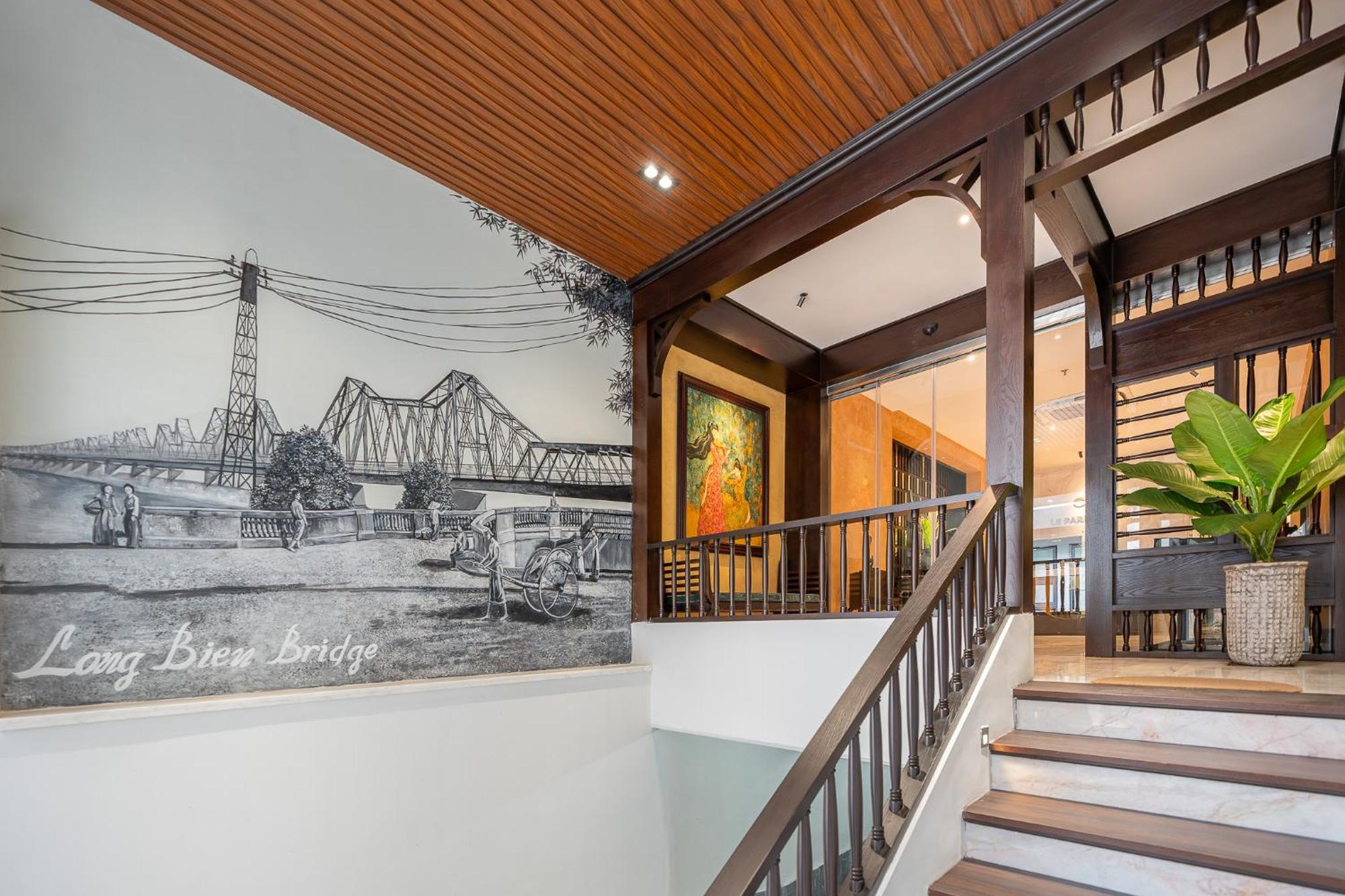 Le Parfum Apartment And Hotel Hanoi Buitenkant foto