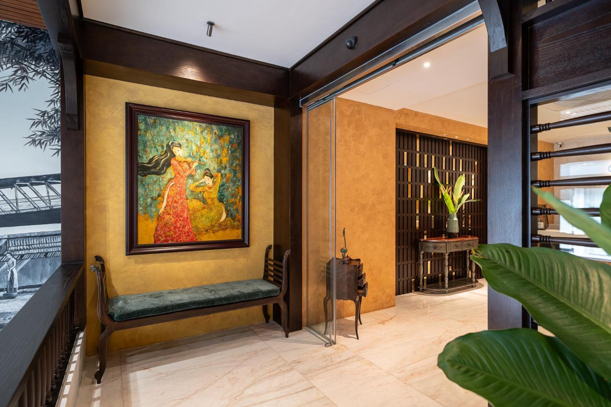 Le Parfum Apartment And Hotel Hanoi Buitenkant foto
