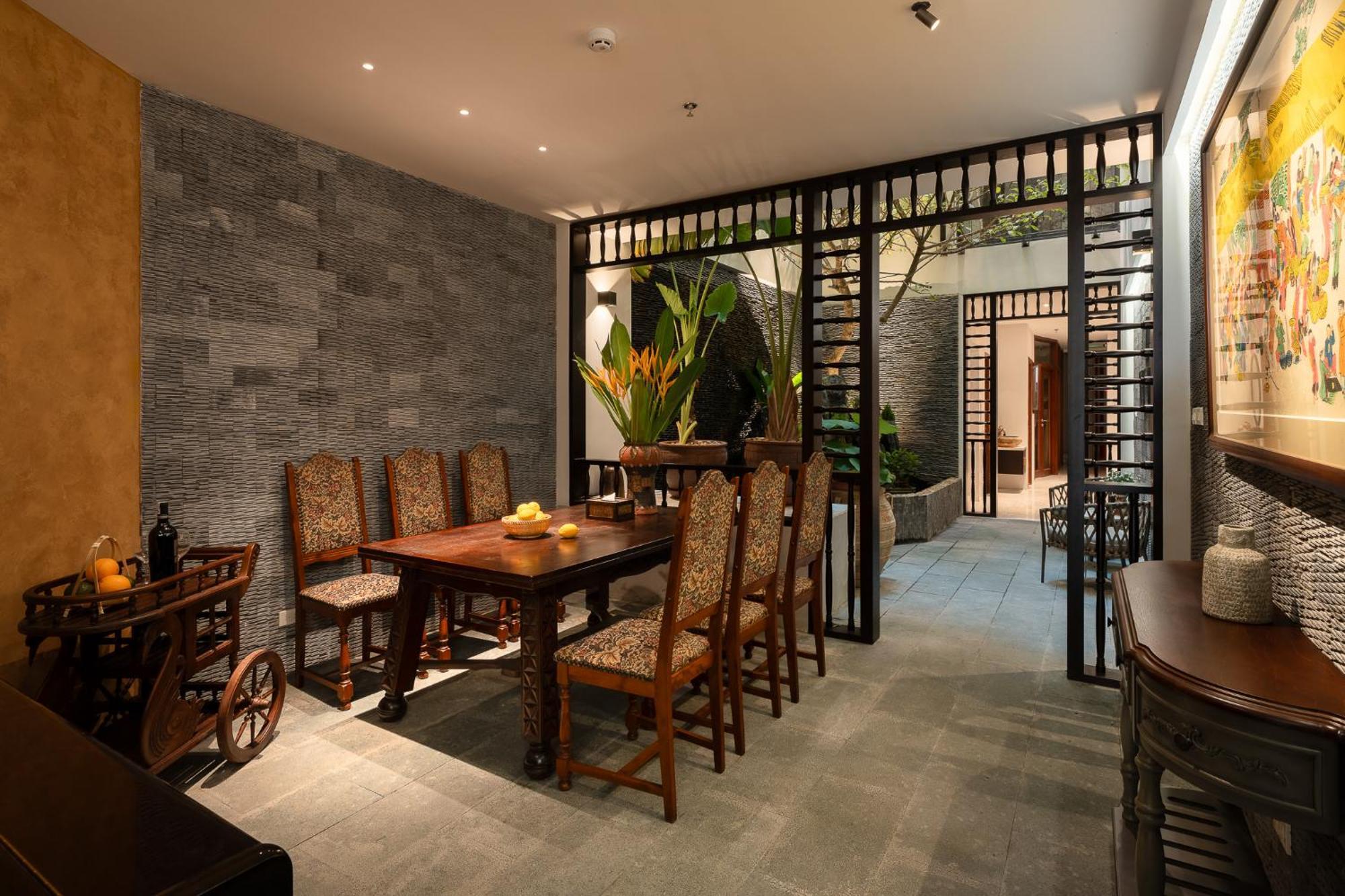 Le Parfum Apartment And Hotel Hanoi Buitenkant foto