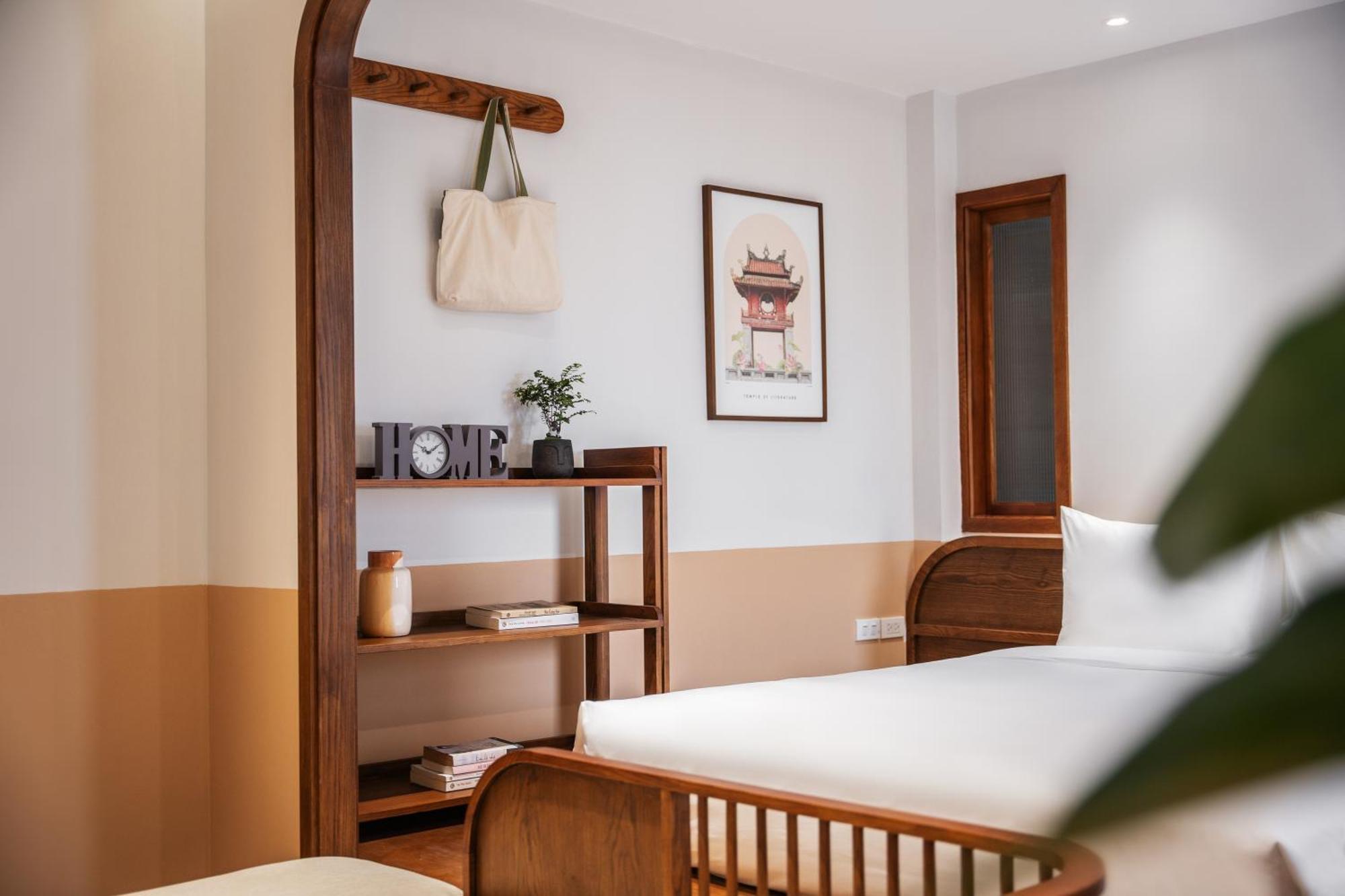 Le Parfum Apartment And Hotel Hanoi Buitenkant foto